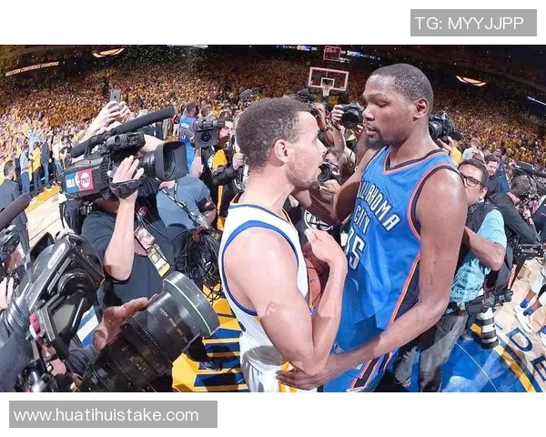 勇士管理层霍里坦言杜兰特不会有雕像球队历史早已辉煌