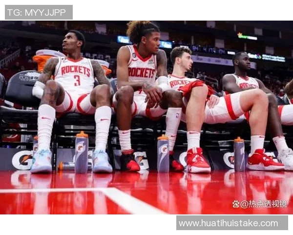 火箭强势篮板优势碾压快船KD末节无分见证球队团结成长 火箭强势篮板优势碾压快船KD末节无分见证球队团结成长