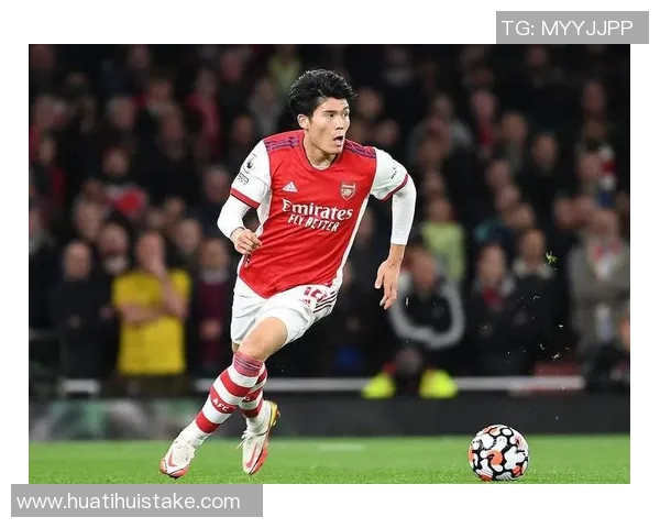 富安健洋今夏与阿森纳解约将与阿贾克斯签约半年开启新篇章