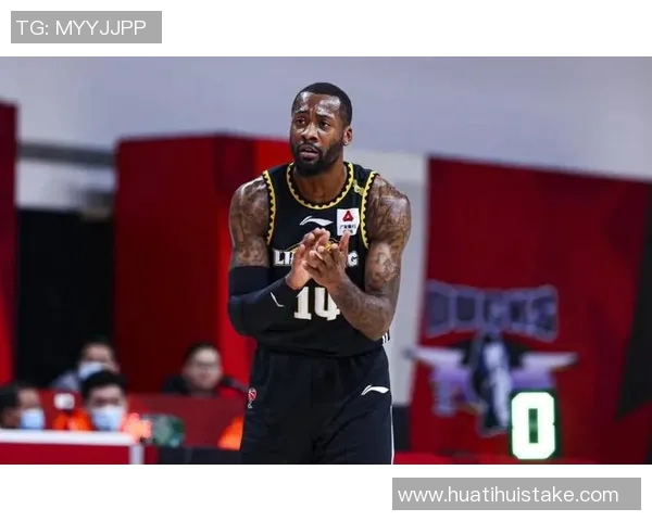 张佳玮点评马刺全场进攻乏力防守漏洞显露无遗