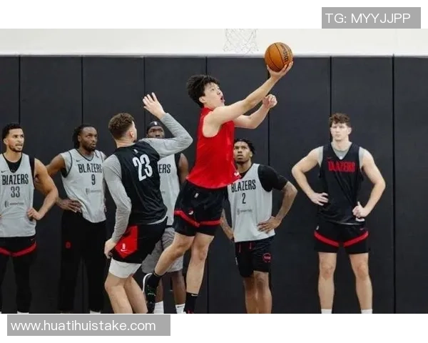 克林根防守能力备受重视球队下半场或将放弃小阵容策略